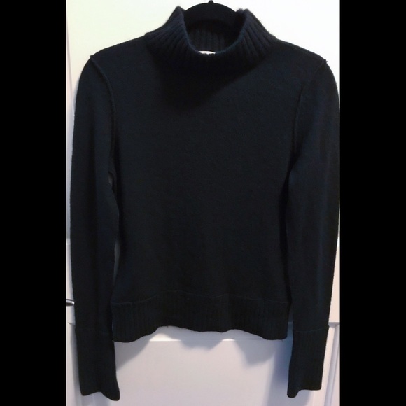 Vince Sweaters - Vince 100% Cashmere Turtleneck Sweater